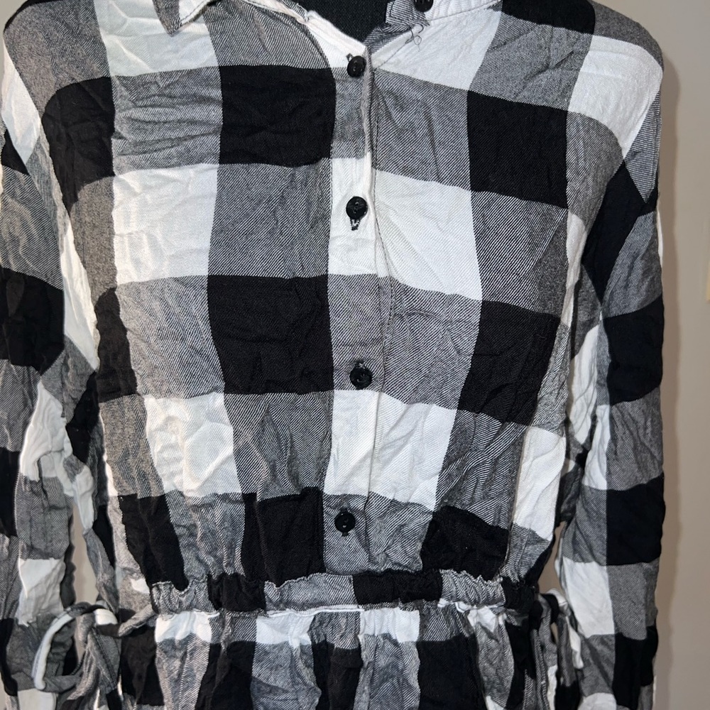 🌻3/$20!🌻 Time and True maternity shirt - Picture 2 of 9